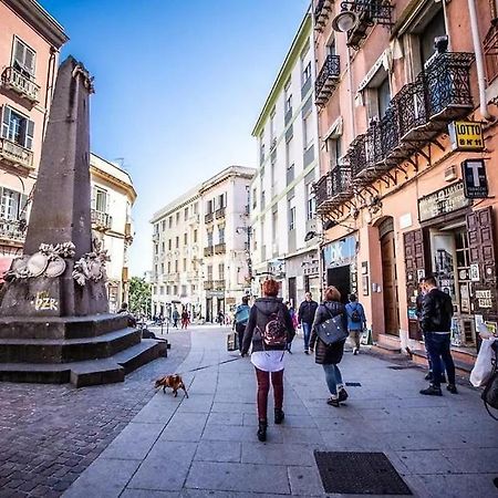 Апартаменты Piazza Martiri Flat Кальяри Экстерьер фото
